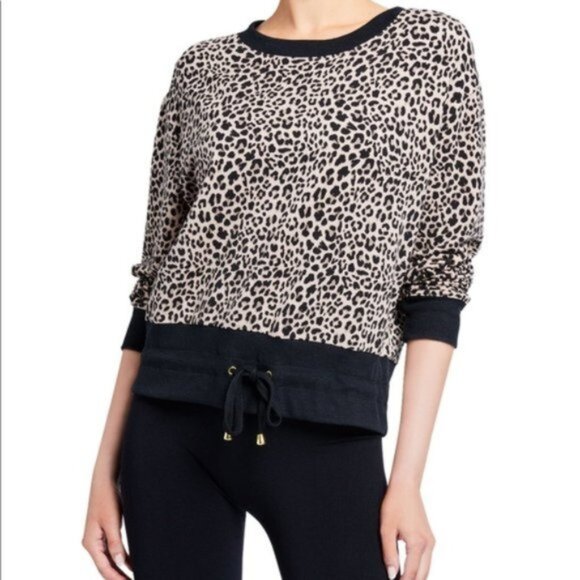 Varley Tops - VARLEY Arden Leopard Print Sweatshirt size XS Oversized